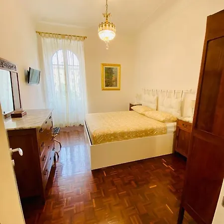 아파트 Prati Di Borgo *